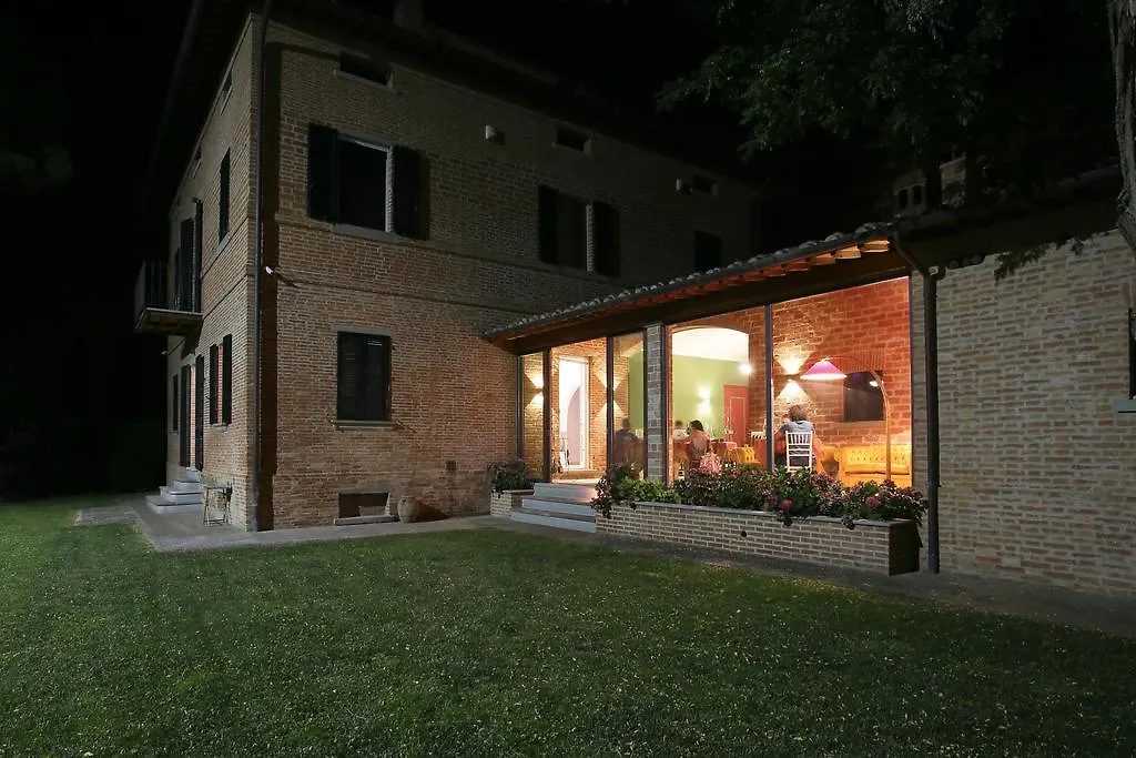 *** Bed & Breakfast Relais Montemaggiore Bettolle Italy