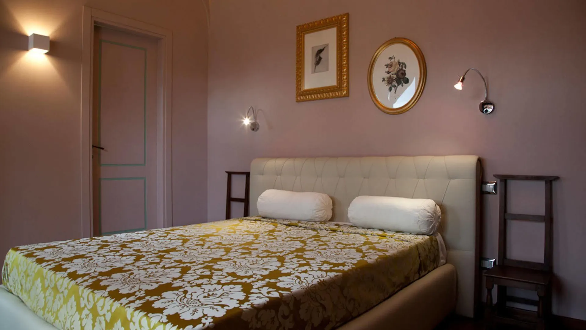 Relais Montemaggiore Bettolle 3*,